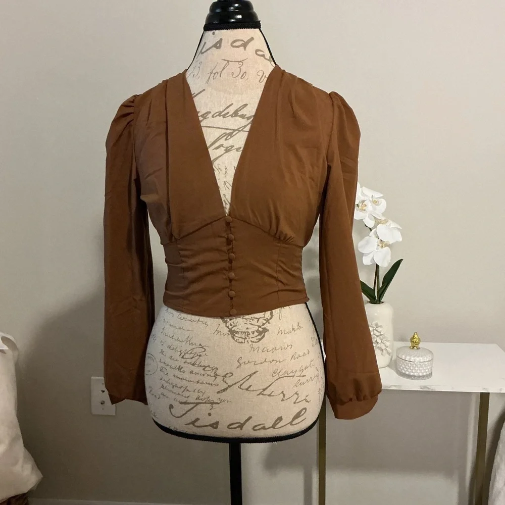 Elegant Brown Women's Top - Picture 2 of 7
